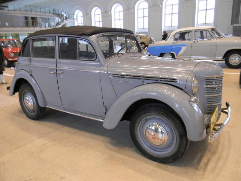 ИЖ Москвич-400