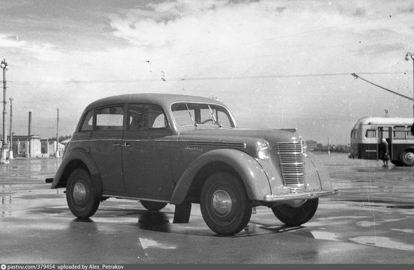 Москвич 400 401