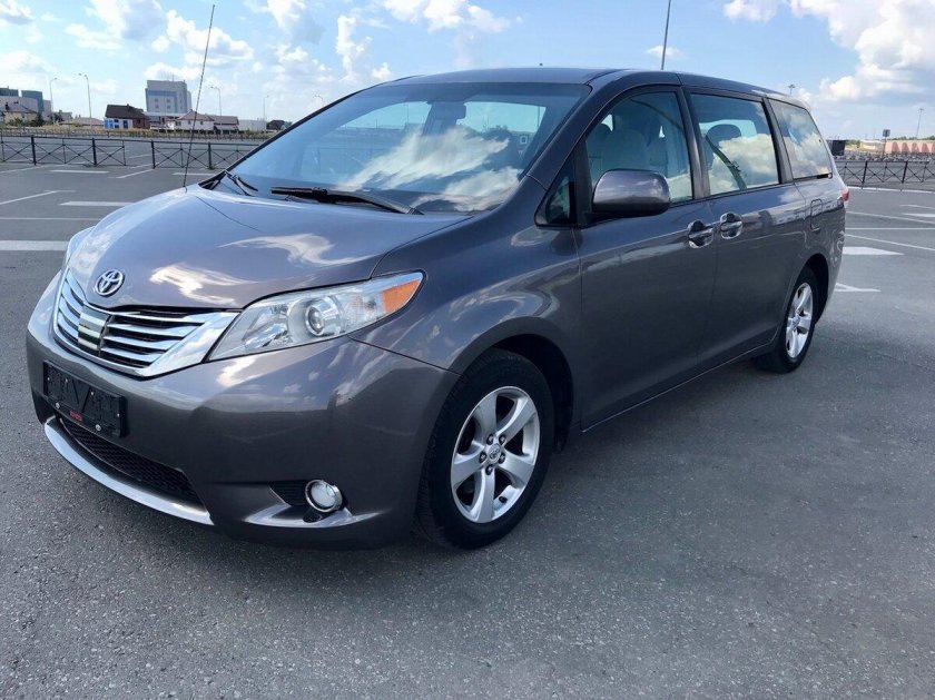 Toyota Sienna 2010