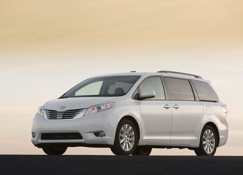 Toyota Sienna 2011