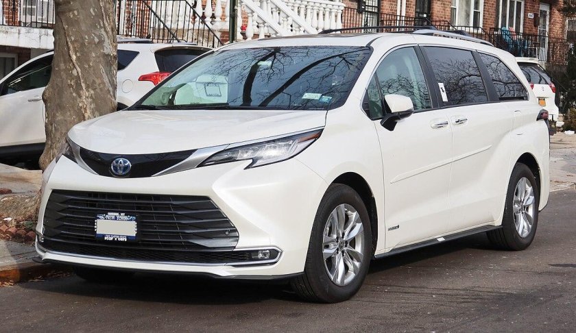 Toyota Sienna 2021