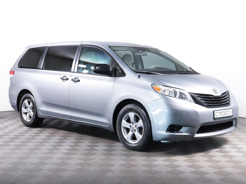 Toyota Sienna 2010