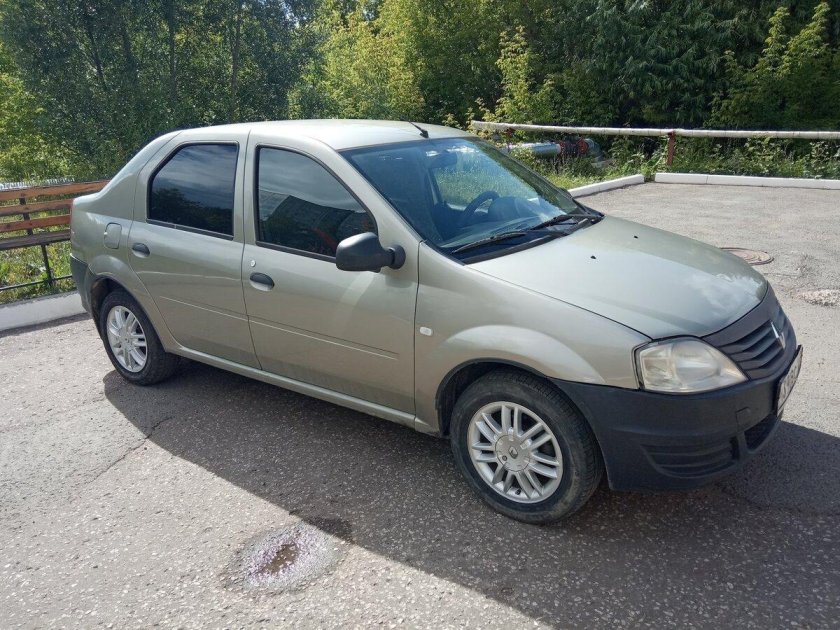 Рено Логан старый кузов