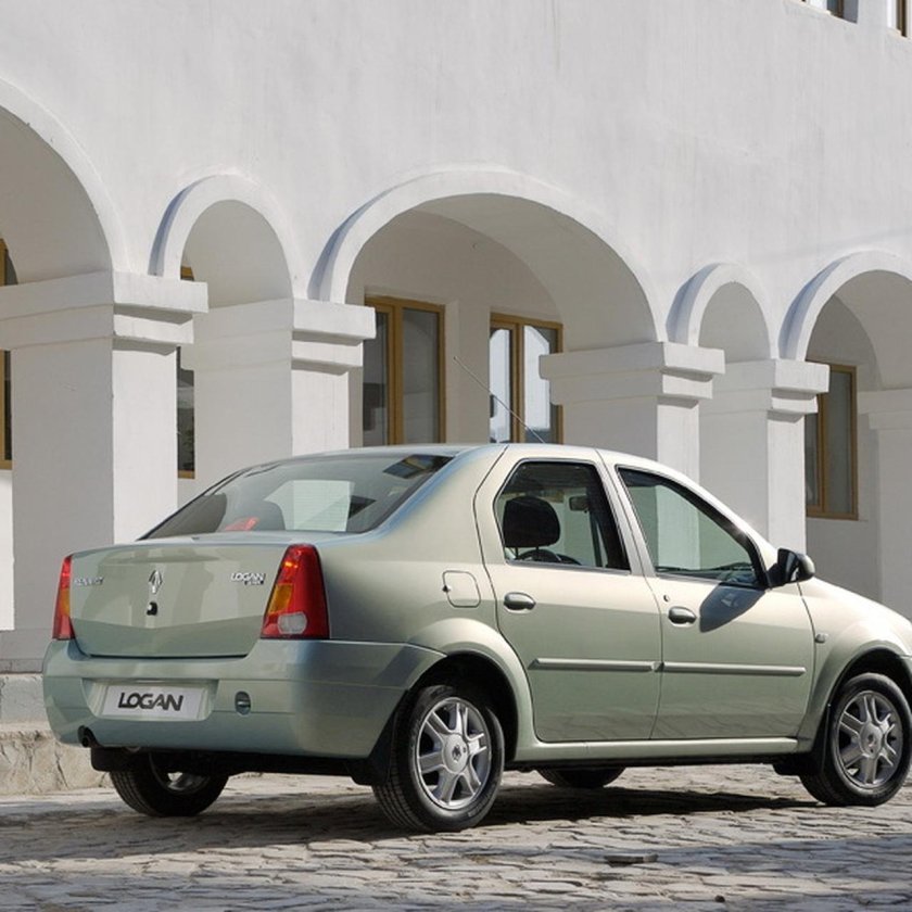 Рено логан седан 2004
