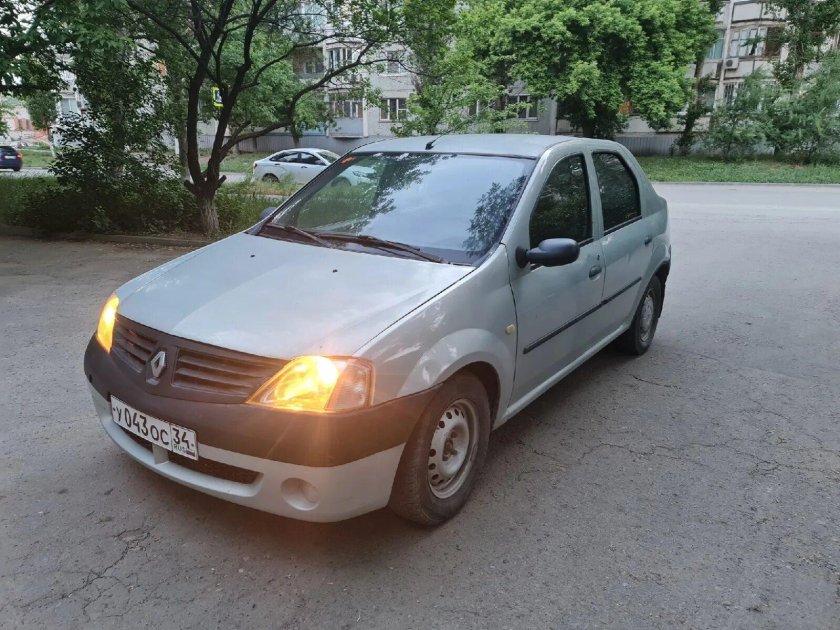 Рено Логан в плохом состоянии