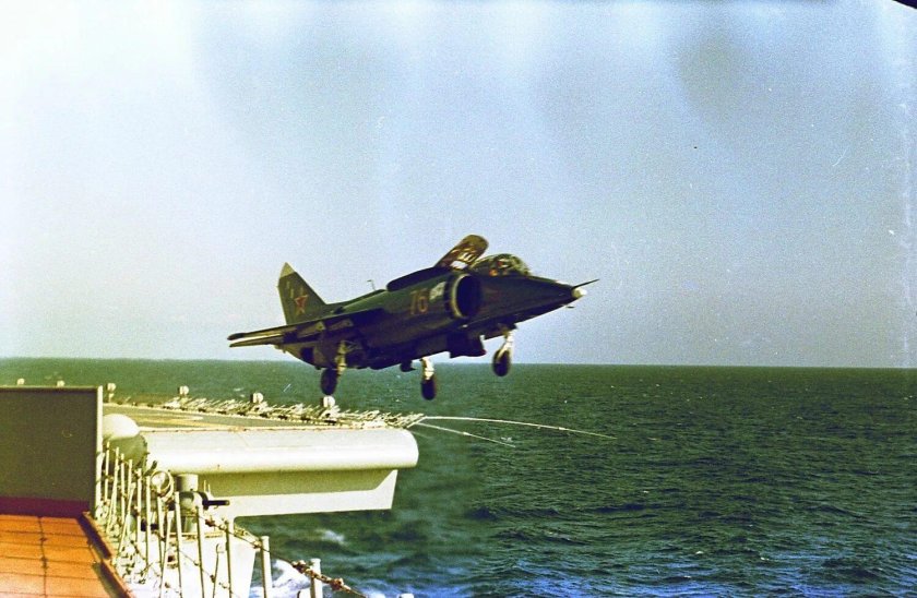 Як 38 на Киеве