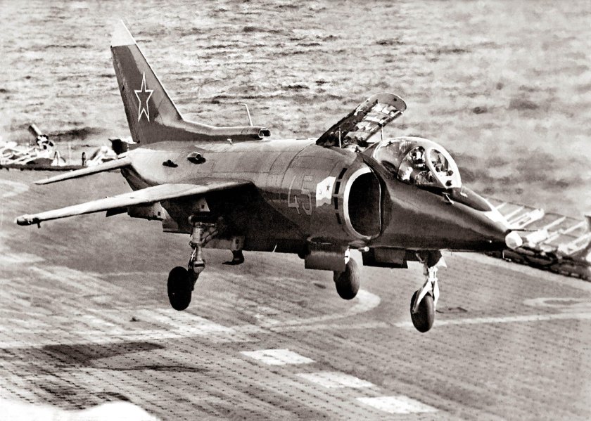 Як-38 Штурмовик