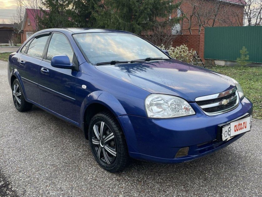 Chevrolet lacetti 2010 седан