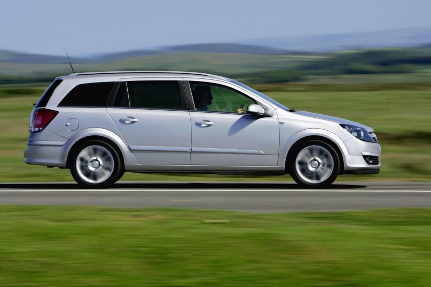 Opel astra h универсал