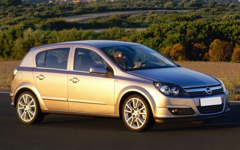 Opel Astra h (2004-2007)