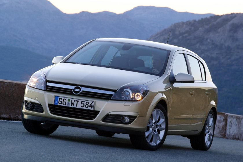 Opel Astra h (2004-2007)