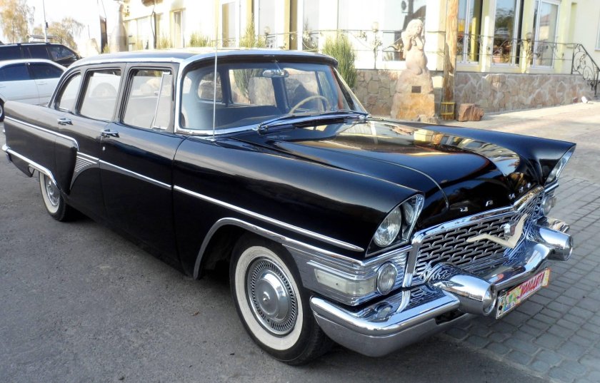 Волга ГАЗ 13 Чайка