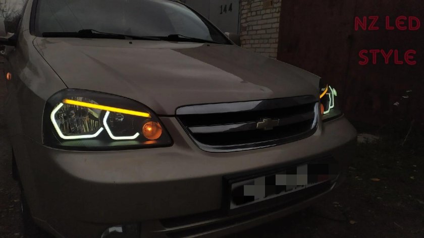 Фары Шевроле Лачетти седан в стиле БМВ