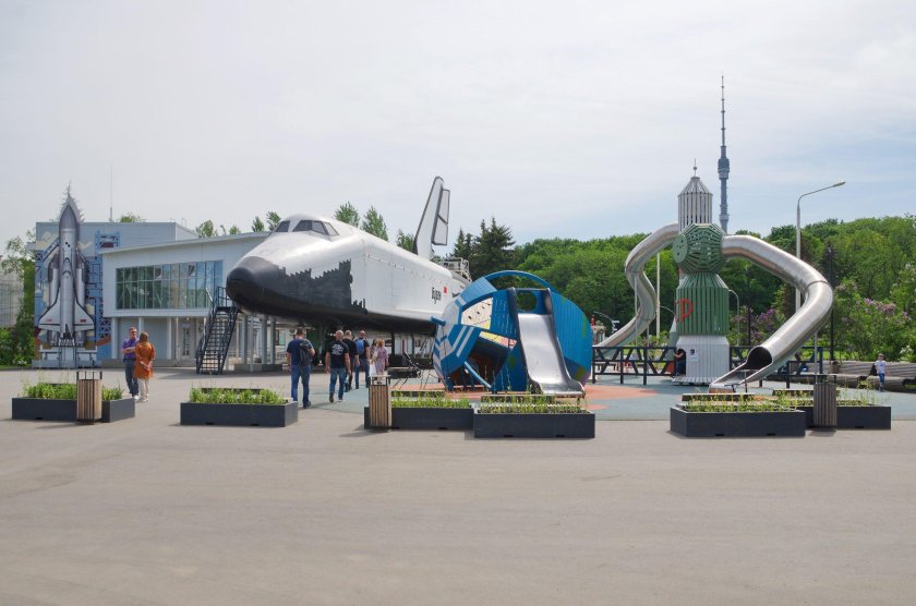 Павильон Буран на ВДНХ