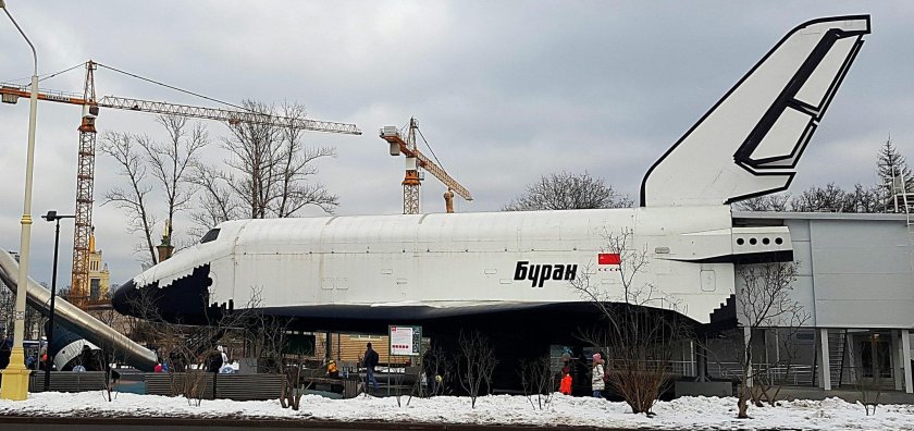 Буран космический корабль на ВДНХ
