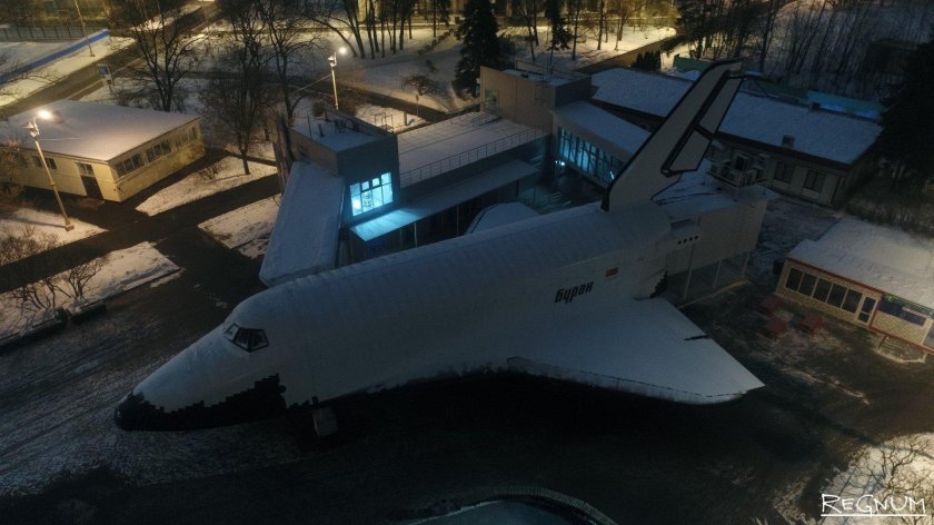 Буран космический корабль на ВДНХ