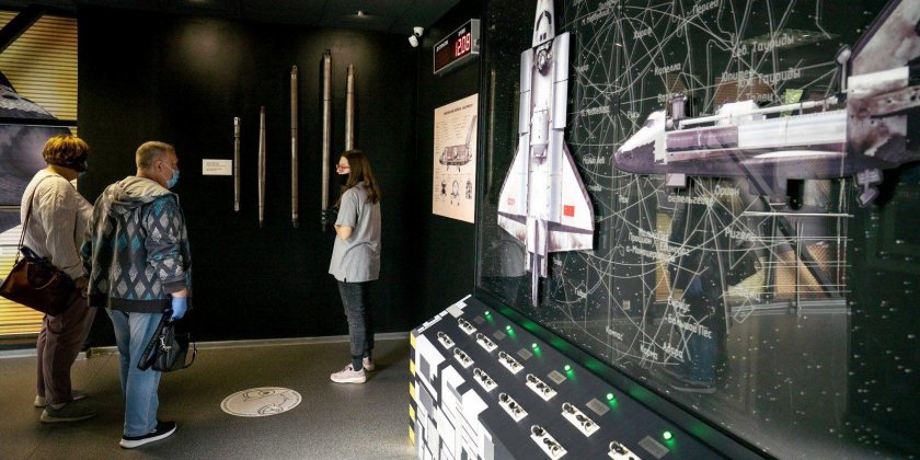 Буран космический корабль на ВДНХ