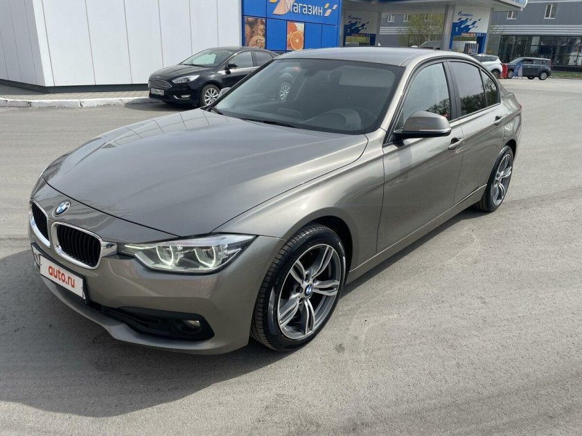 БМВ 530 2020