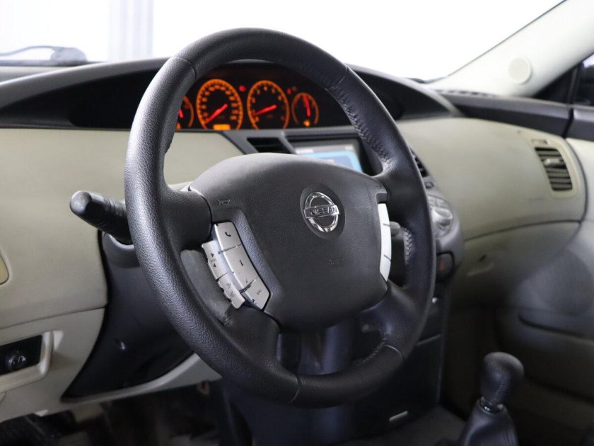 Nissan primera 2006 салон
