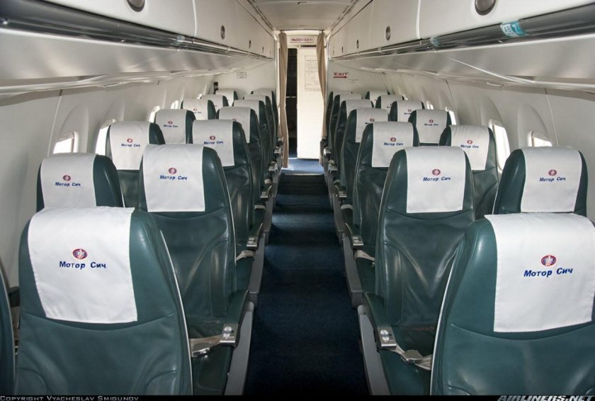 Ан24 самолет салон
