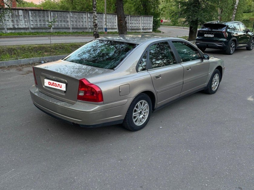 Volvo s 80 2004