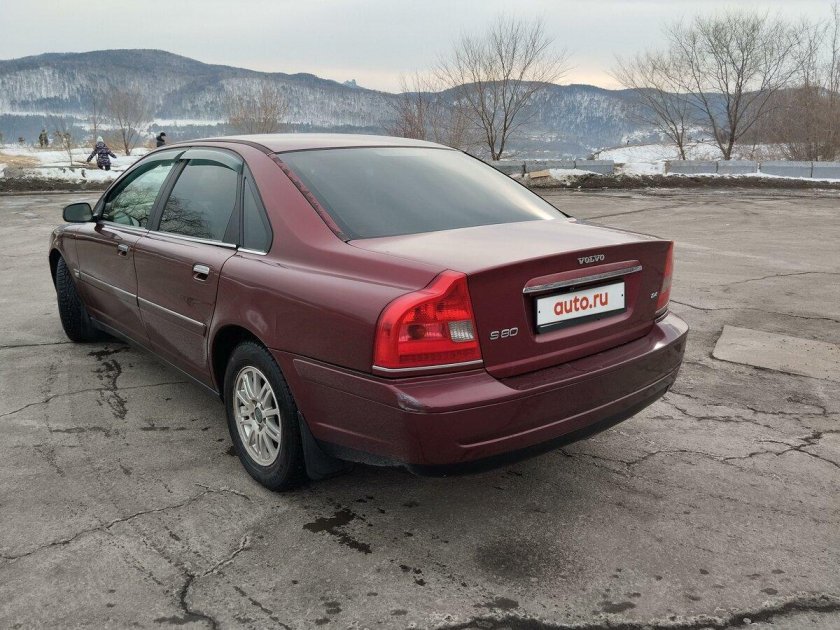 Вольво с 80 2004