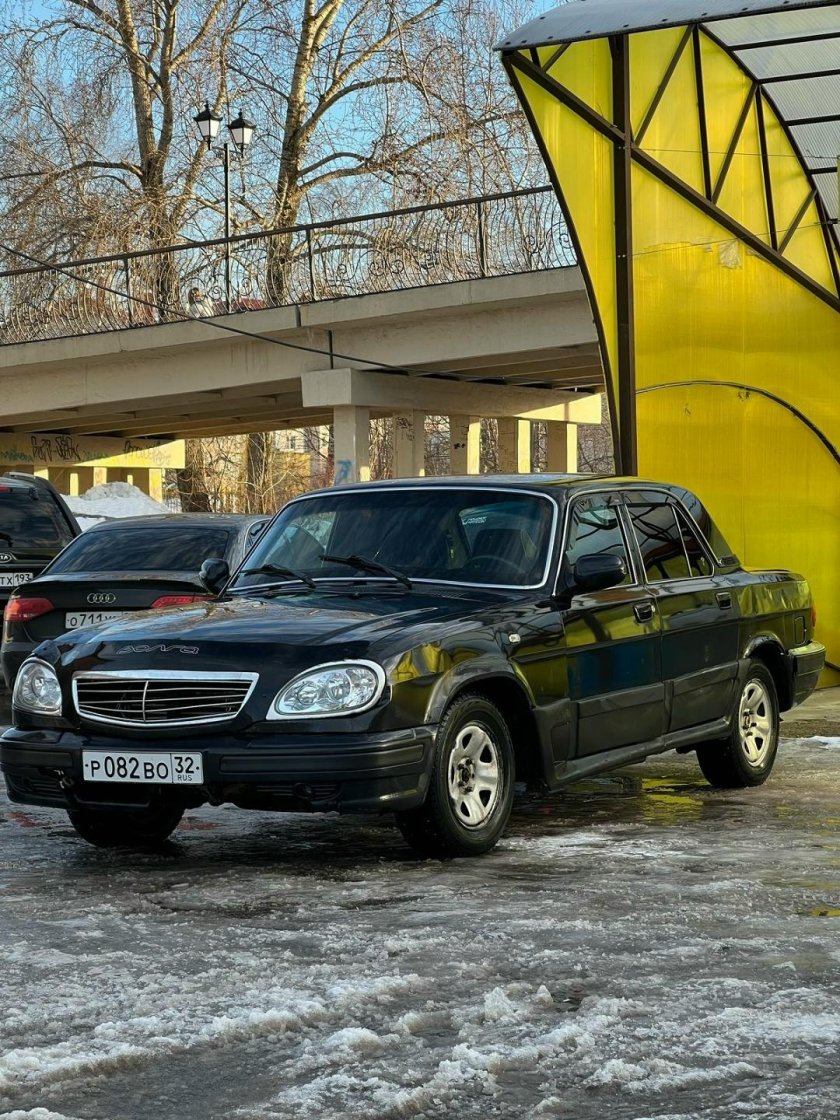 Волга газ 31105