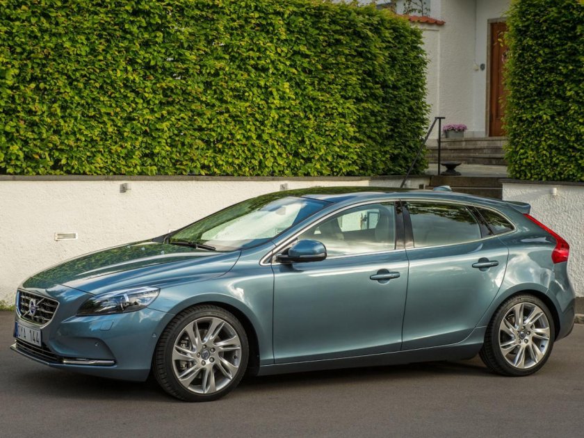 Volvo v40 t4