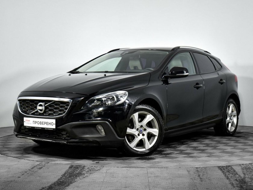 Volvo v 40 cross country