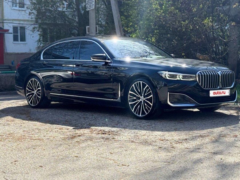 Bmw 7 серия vi