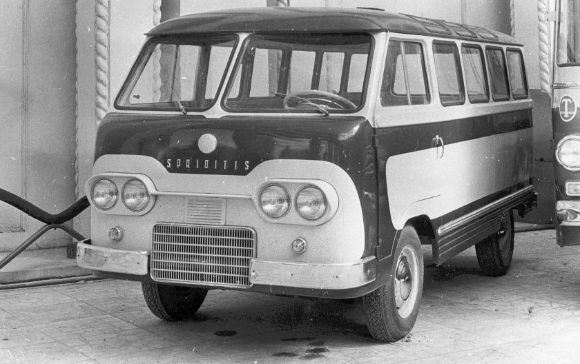 РАФ-977 микроавтобус