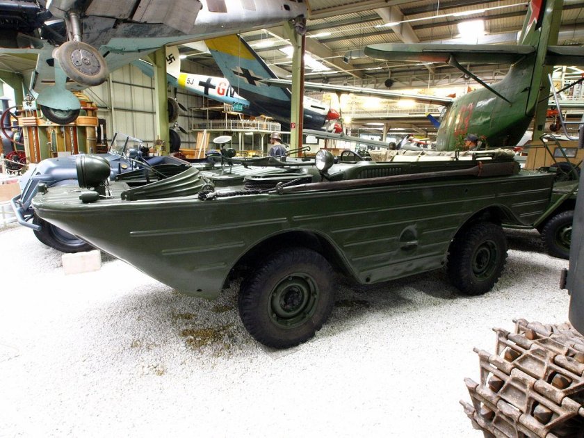 ГАЗ 46 амфибия