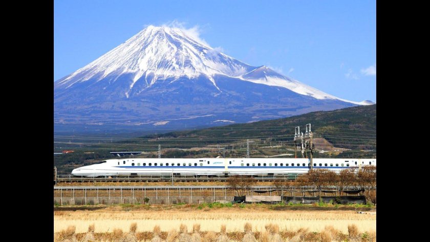 Поезд Токио Синкансен