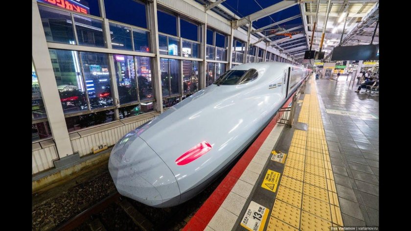 Поезд Синкансэн в Японии