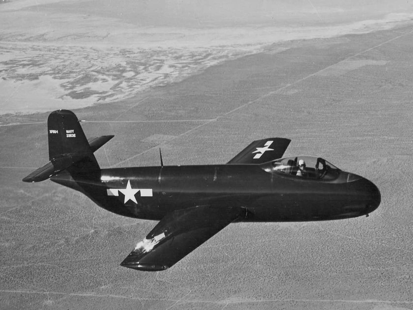 Vought f6u Pirate