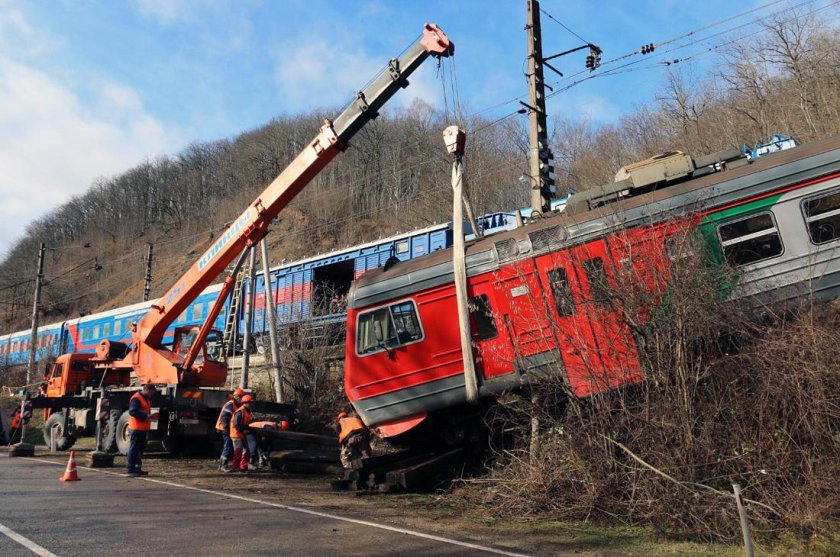 Вл 80 сходы с рельс