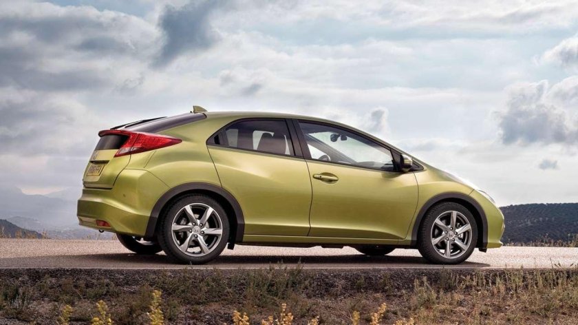 Цивик 9 хэтчбек