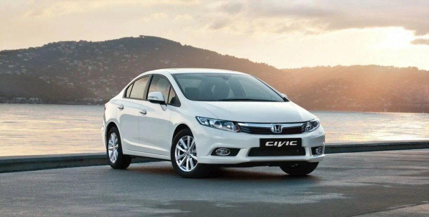 Honda Civic 4d седан