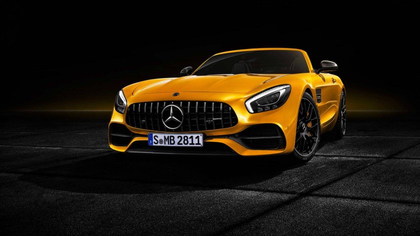 Mercedes-benz amg gt roadster