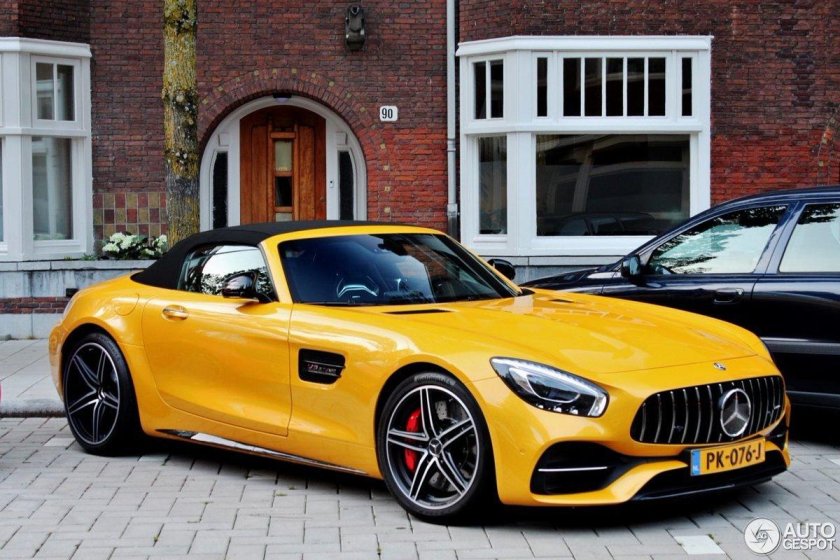 Mercedes-Benz AMG gt кабриолет