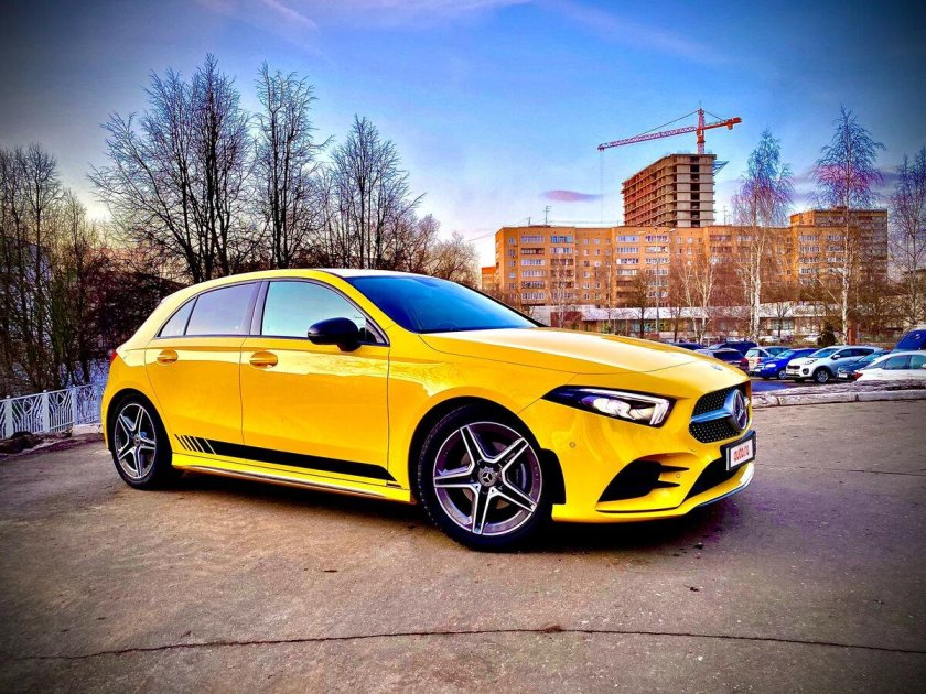 Мерседес а200 желтый