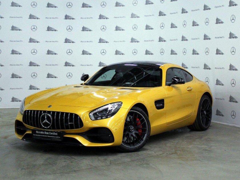 Мерседес АМГ ГТ желтый