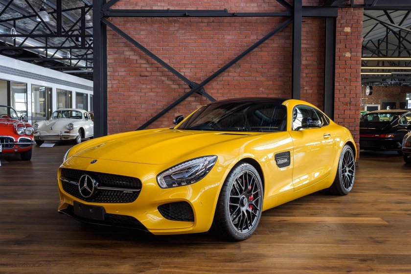 Mercedes AMG GTS
