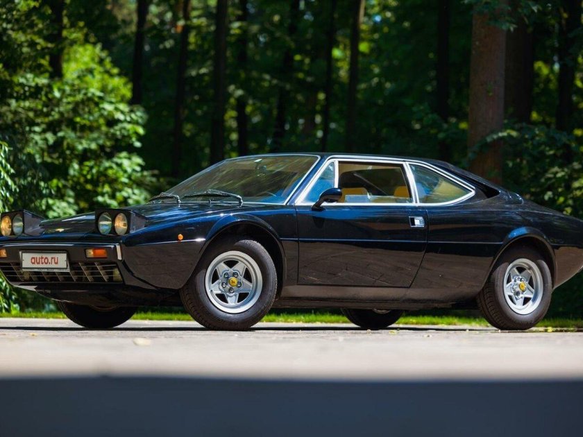 Феррари Дино 1977