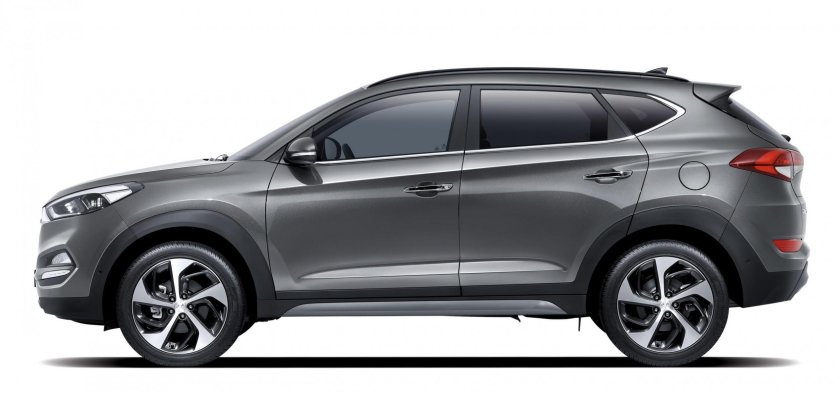 Hyundai Tucson 2022 сбоку