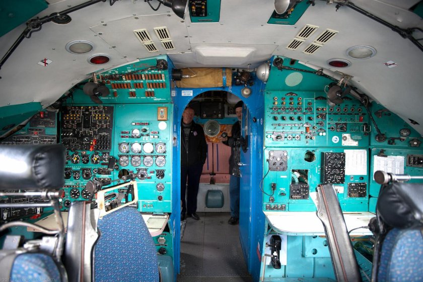 Кабина пилотов АН-22 Антей