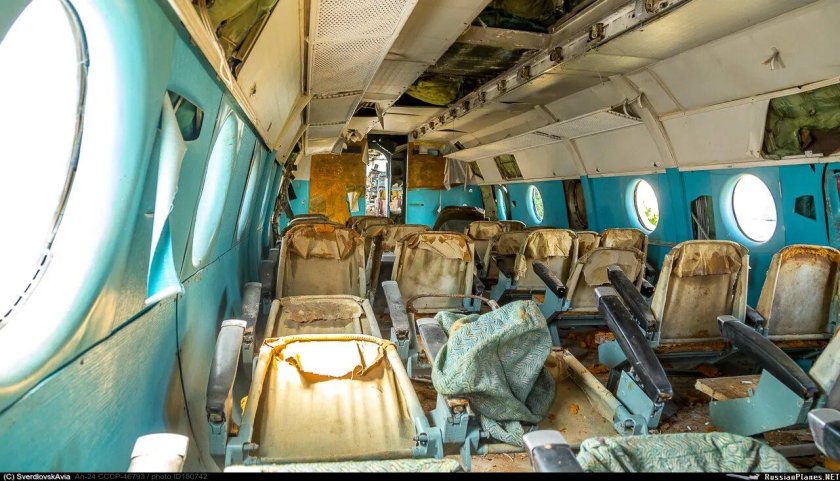 Ан24 самолет салон