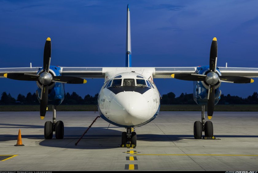 Antonov an-26b