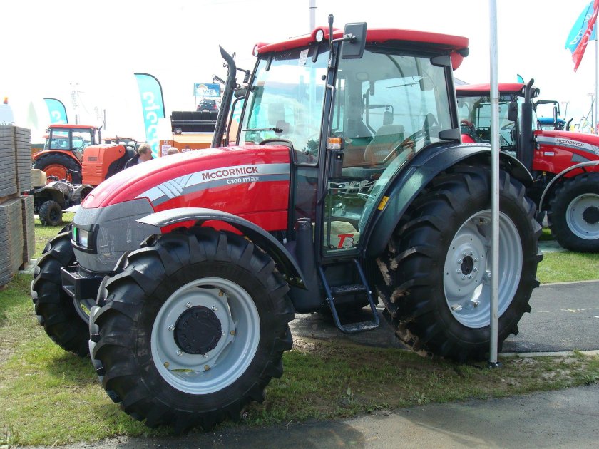 Маккормик трактор