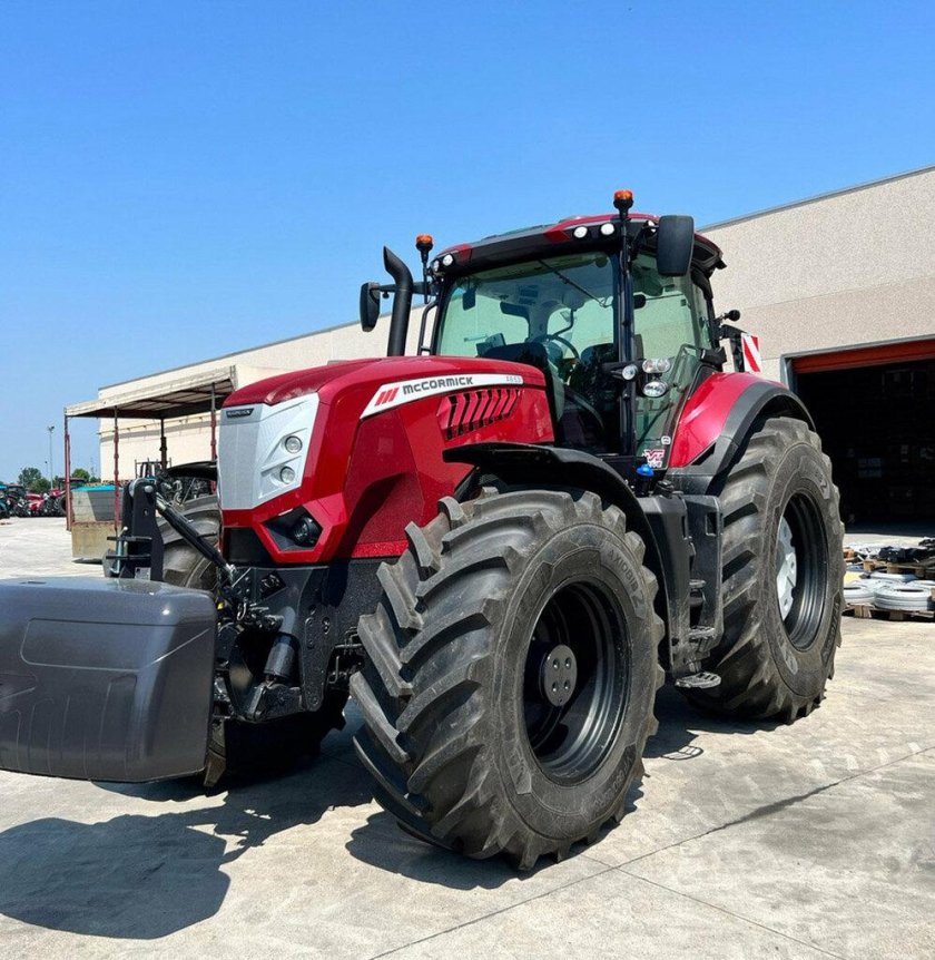 Трактор massey ferguson